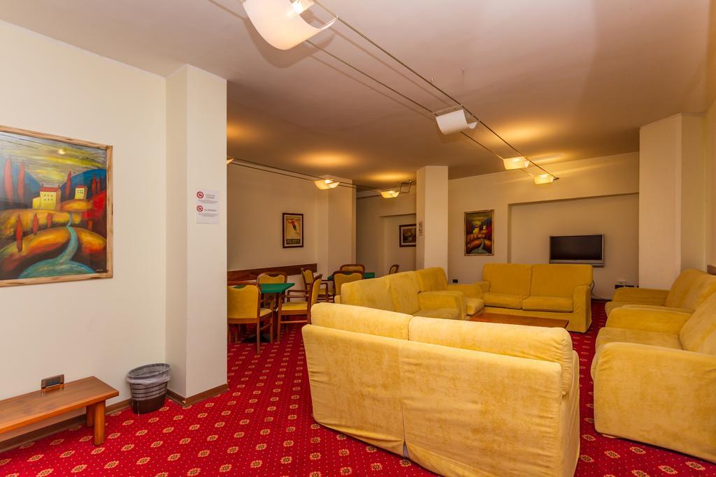 Hotel Relais Des Alpes Sauze D'Oulx Exterior photo